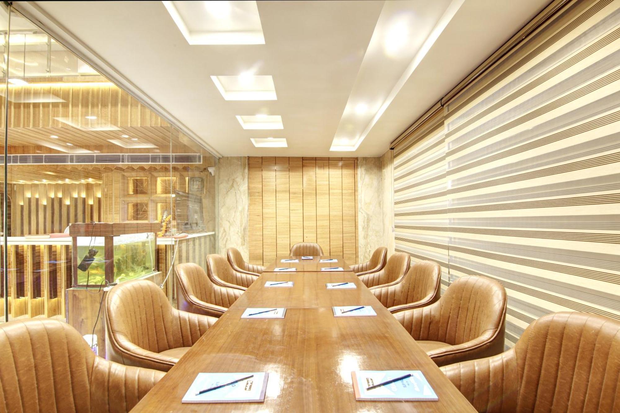 Hotel Krishna Plaza 'New Delhi' - By M S Hospitality Exterior photo